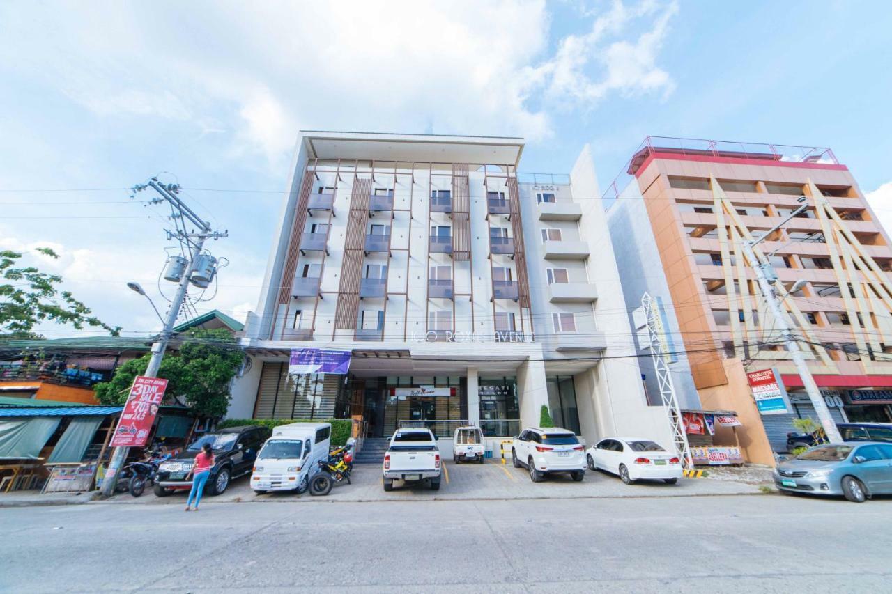 RedDoorz Plus @ Roxas Street Davao City Buitenkant foto